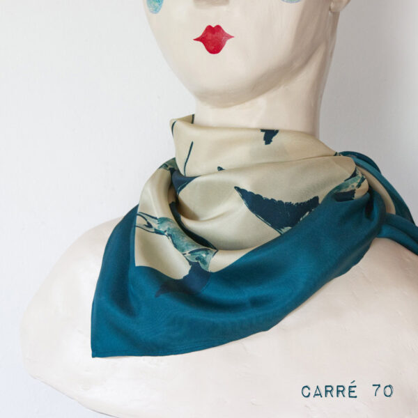 foulard en soie Les Hirondelles | Le Bestiaire