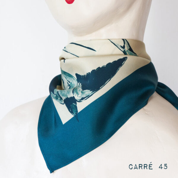 Foulard en soie -Les Hirondelles