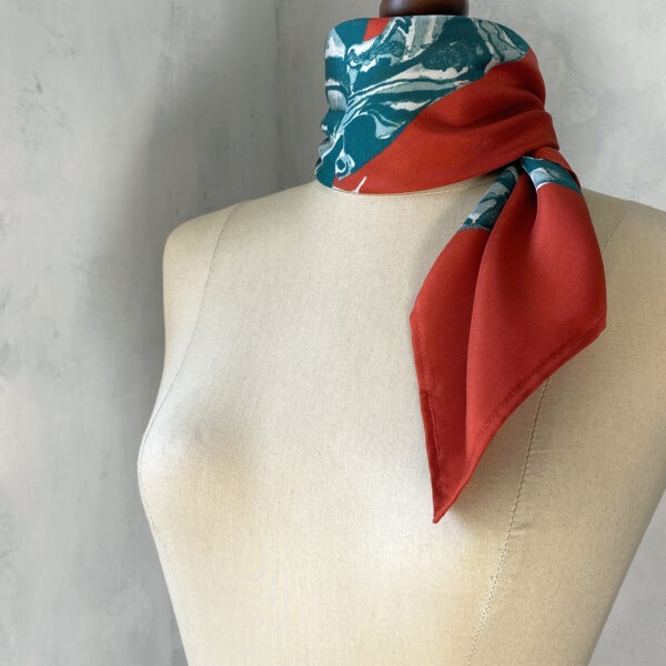 Foulard en soie Les Papillons | Le Bestiaire