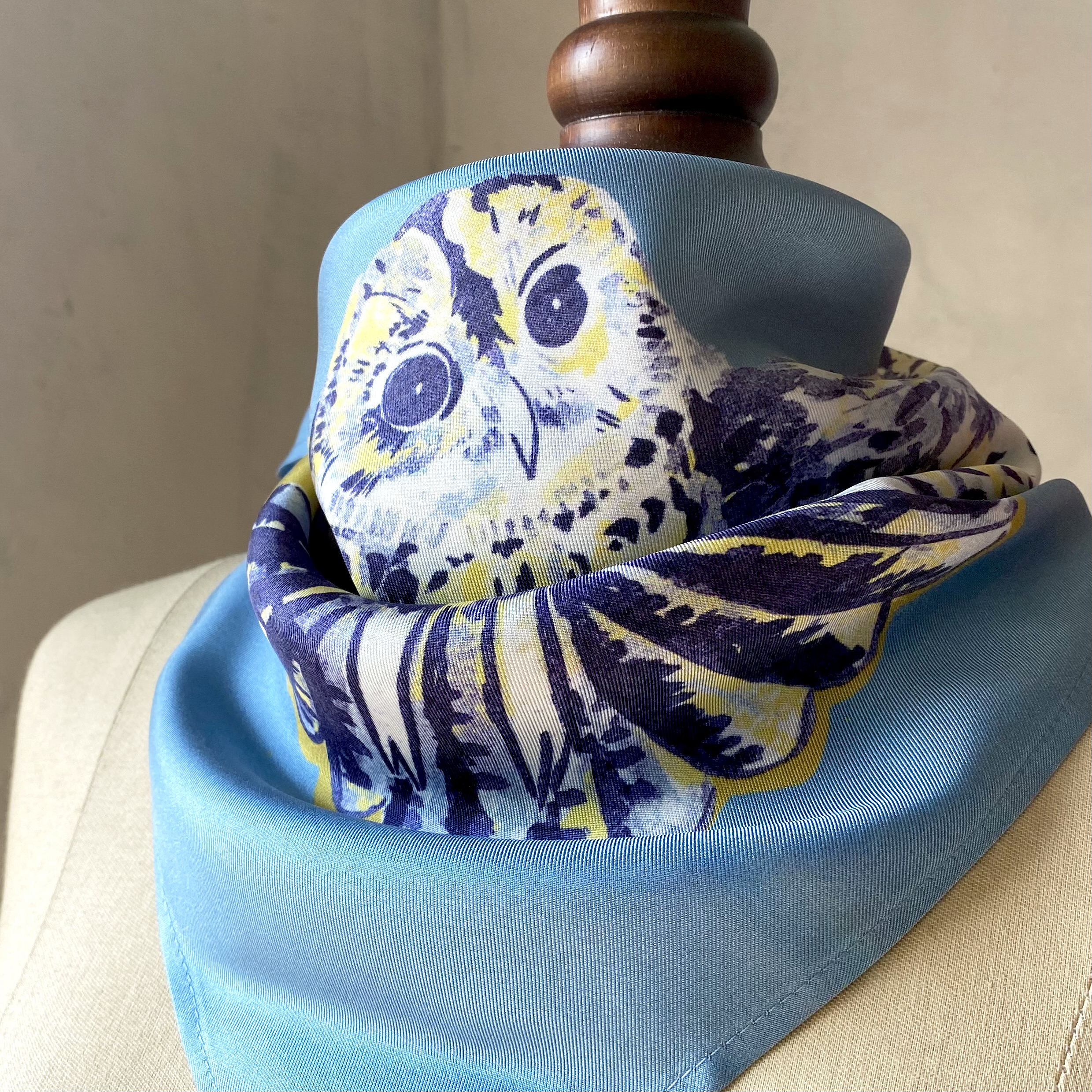 Foulard en soie Les Chouettes | Le Bestiaire
