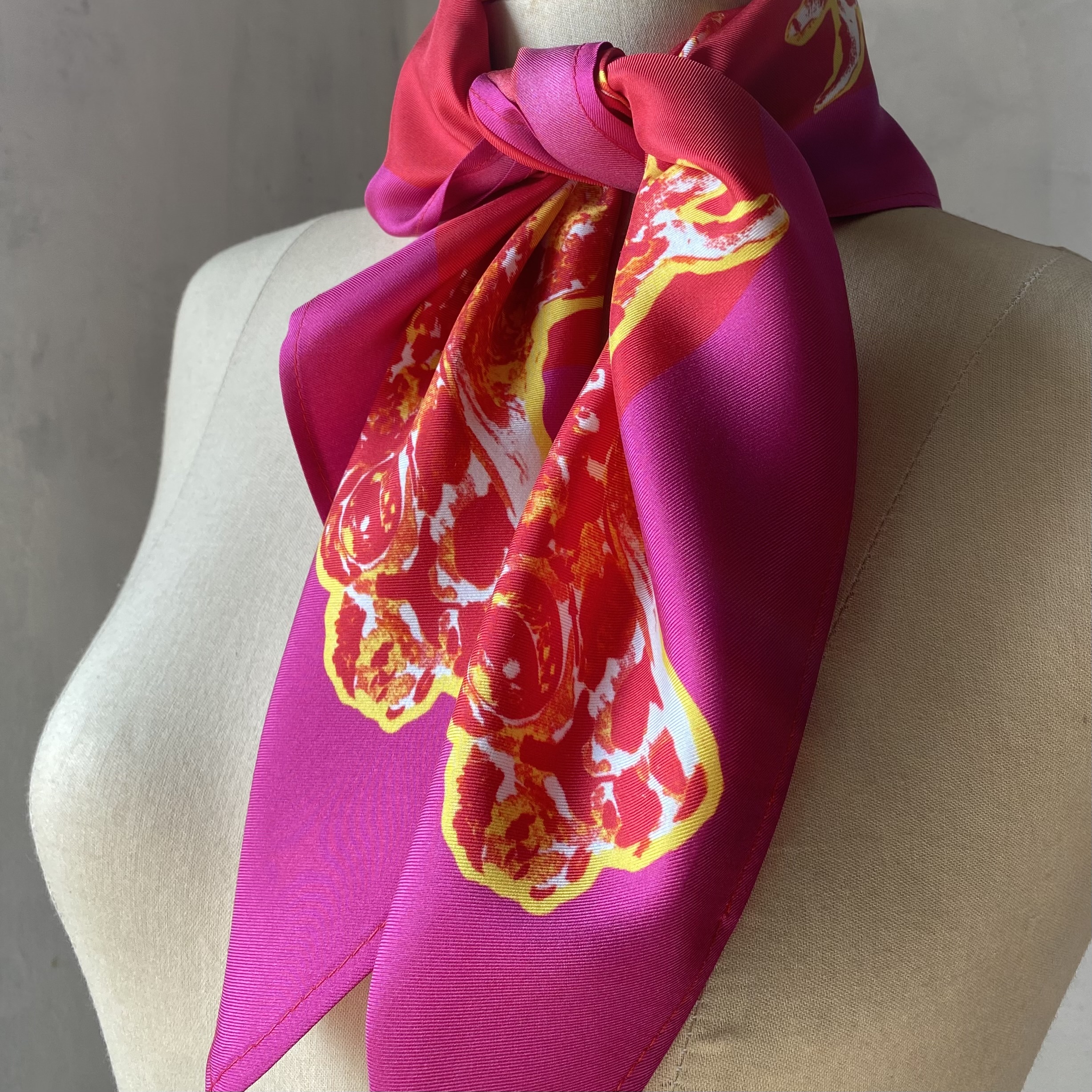 Foulard en soie Les Crapauds | Le Bestiaire